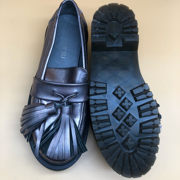 Antiqued Iridescent Loafers soles like Doc Martens - Picture 5 of 6